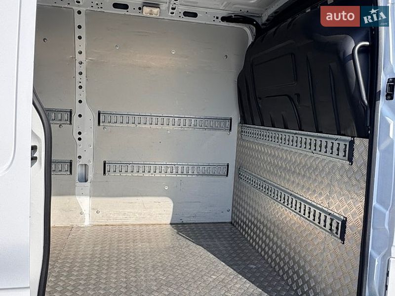Вантажний фургон Renault Master 2021 в Києві