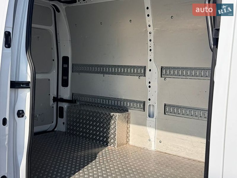 Вантажний фургон Renault Master 2021 в Києві