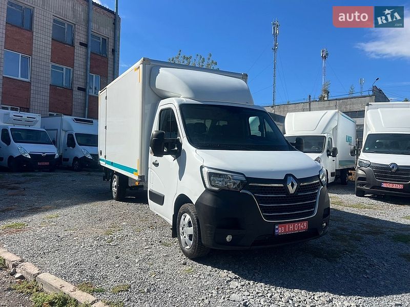 Renault Master 2023