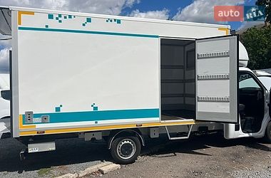 Другие грузовики Renault Master 2021 в Ровно