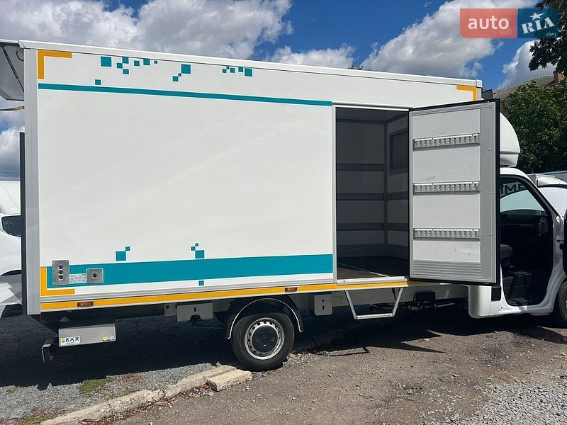 Другие грузовики Renault Master 2021 в Ровно