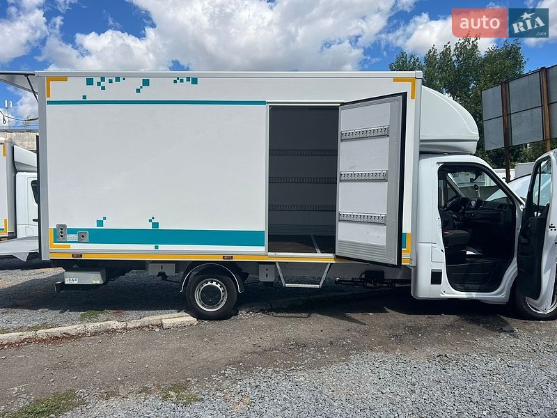 Другие грузовики Renault Master 2021 в Ровно