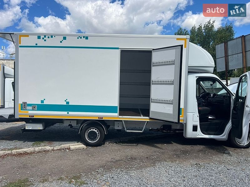 Другие грузовики Renault Master 2021 в Ровно