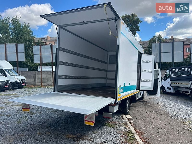 Другие грузовики Renault Master 2021 в Ровно
