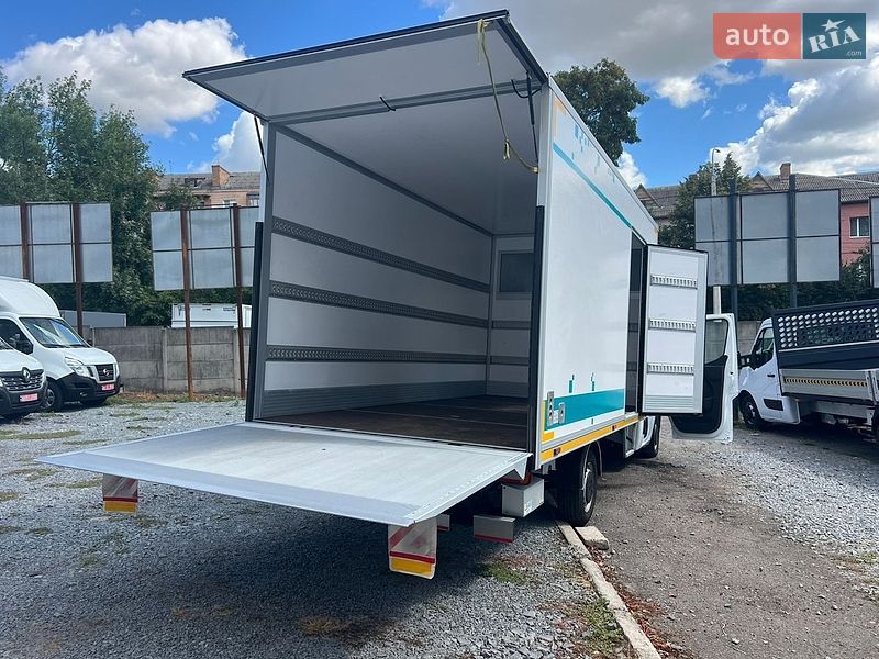 Другие грузовики Renault Master 2021 в Ровно