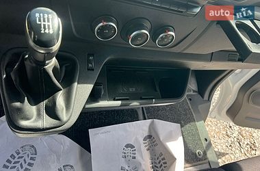 Другие грузовики Renault Master 2021 в Ровно
