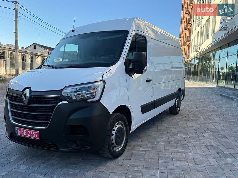 Грузовой фургон Renault Master 2023 в Дубно