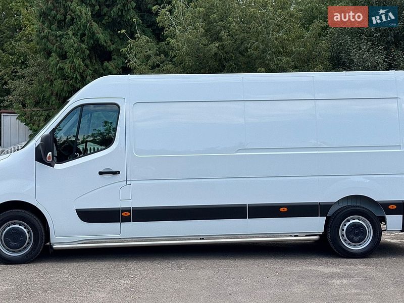 Грузовой фургон Renault Master 2023 в Дубно