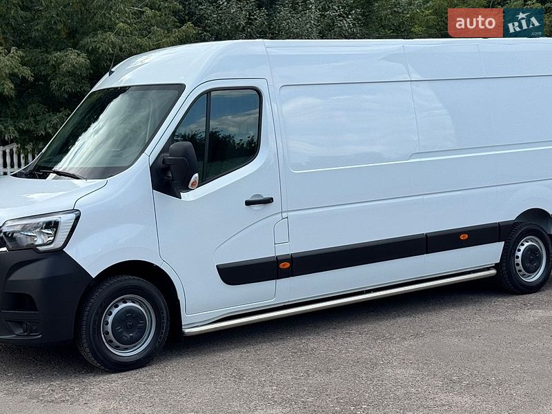 Грузовой фургон Renault Master 2023 в Дубно