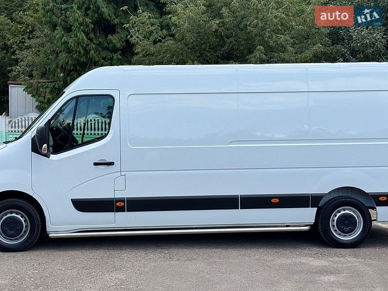 Грузовой фургон Renault Master 2023 в Дубно