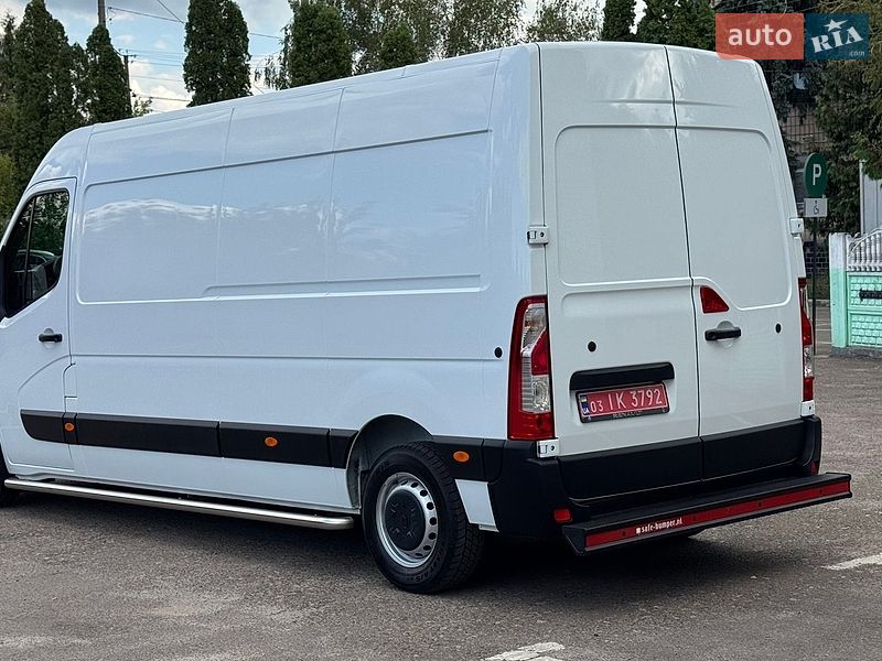 Грузовой фургон Renault Master 2023 в Дубно