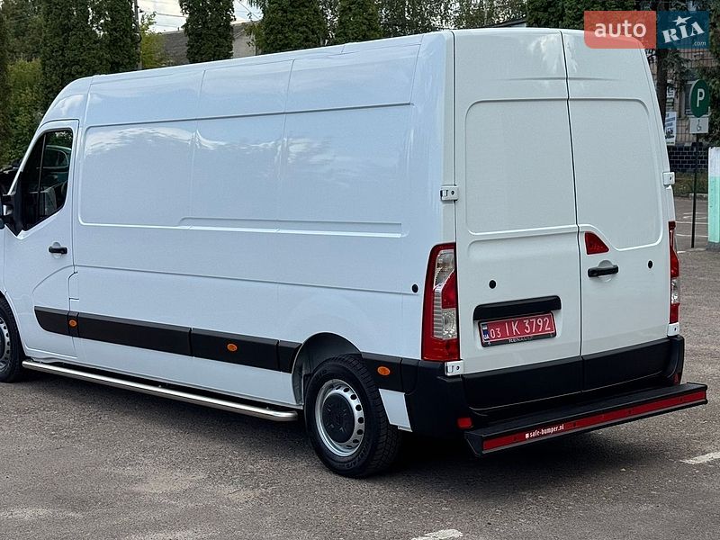 Грузовой фургон Renault Master 2023 в Дубно