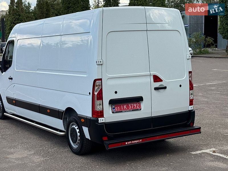Грузовой фургон Renault Master 2023 в Дубно