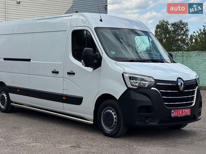 Грузовой фургон Renault Master 2023 в Дубно
