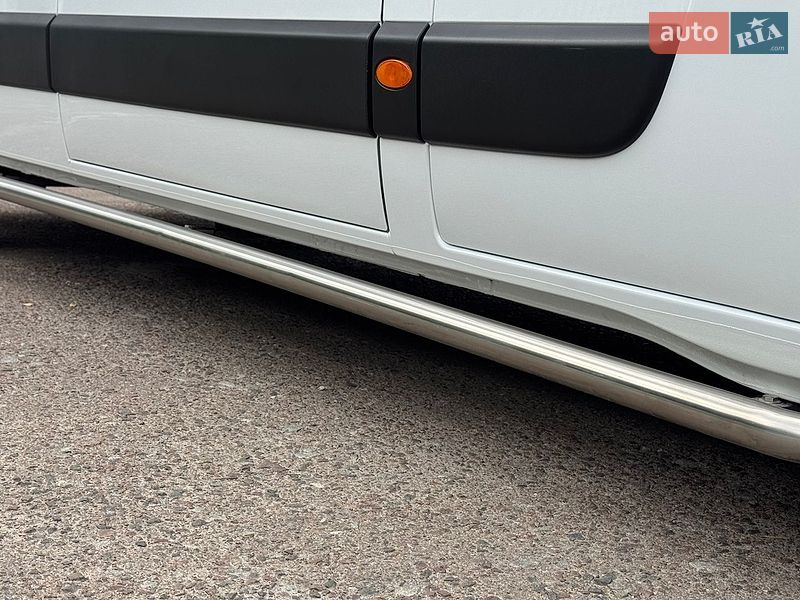 Грузовой фургон Renault Master 2023 в Дубно