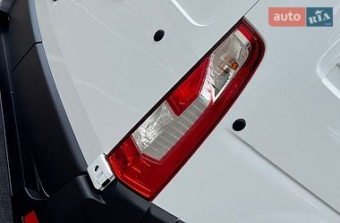 Грузовой фургон Renault Master 2023 в Дубно