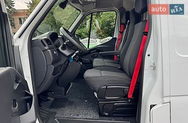 Грузовой фургон Renault Master 2023 в Дубно