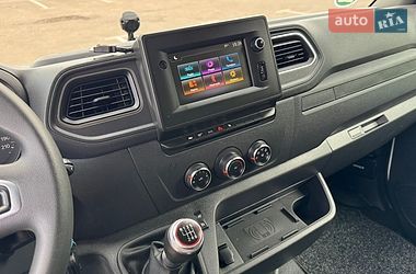 Грузовой фургон Renault Master 2023 в Дубно