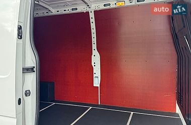 Грузовой фургон Renault Master 2023 в Дубно