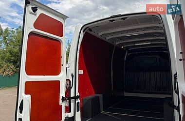 Грузовой фургон Renault Master 2023 в Дубно