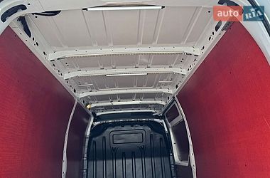 Грузовой фургон Renault Master 2023 в Дубно