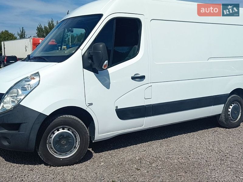 Грузовой фургон Renault Master 2016 в Львове