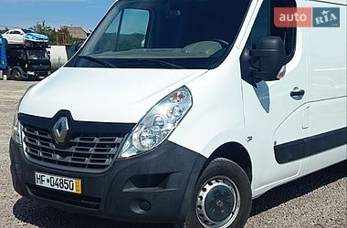 Грузовой фургон Renault Master 2016 в Львове
