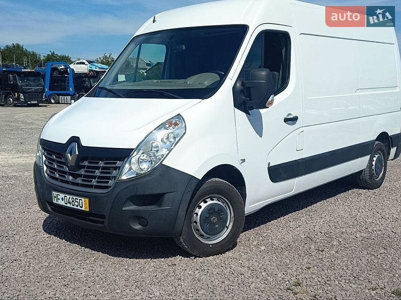 Грузовой фургон Renault Master 2016 в Львове