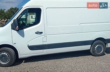 Грузовой фургон Renault Master 2016 в Львове