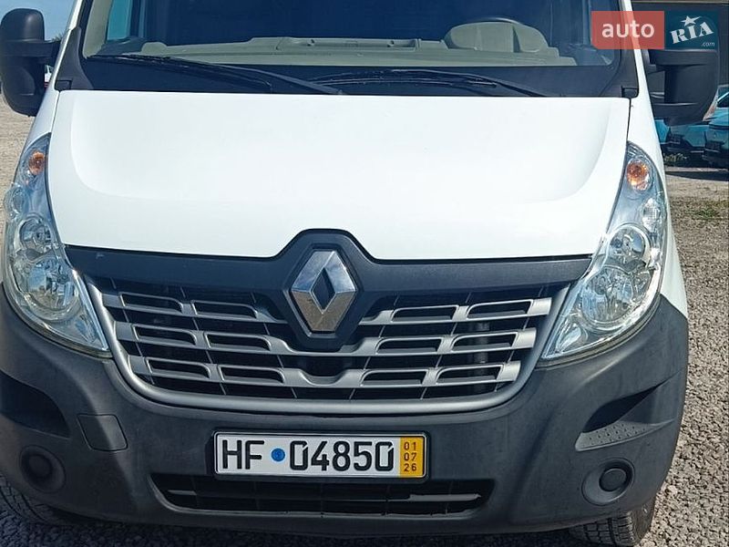 Грузовой фургон Renault Master 2016 в Львове