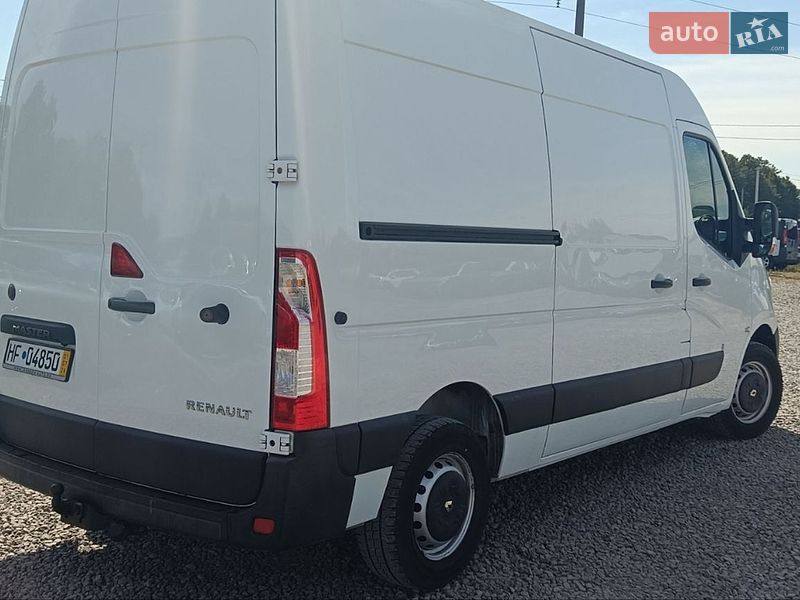 Грузовой фургон Renault Master 2016 в Львове