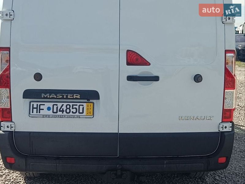 Грузовой фургон Renault Master 2016 в Львове