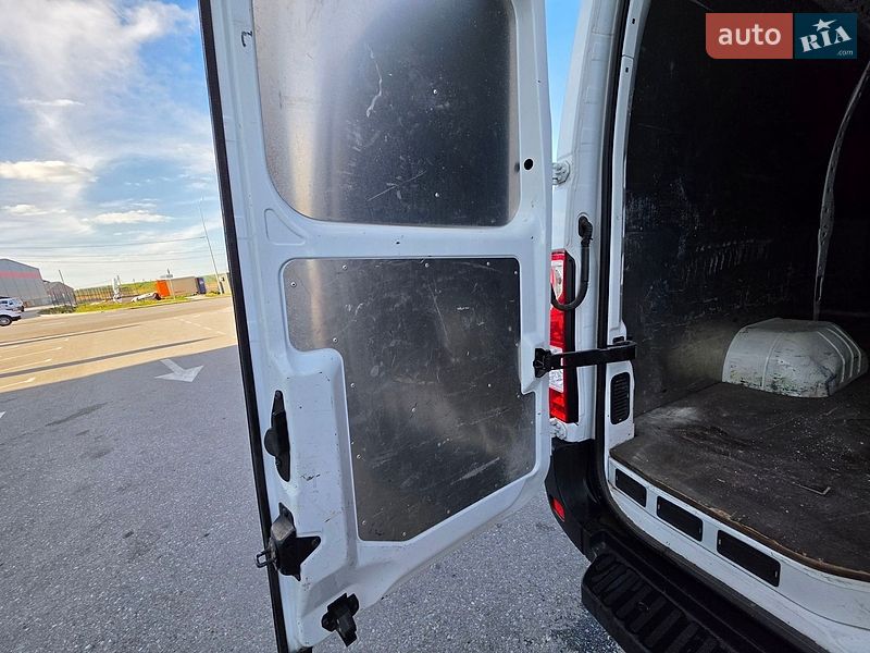 Грузовой фургон Renault Master 2019 в Тернополе