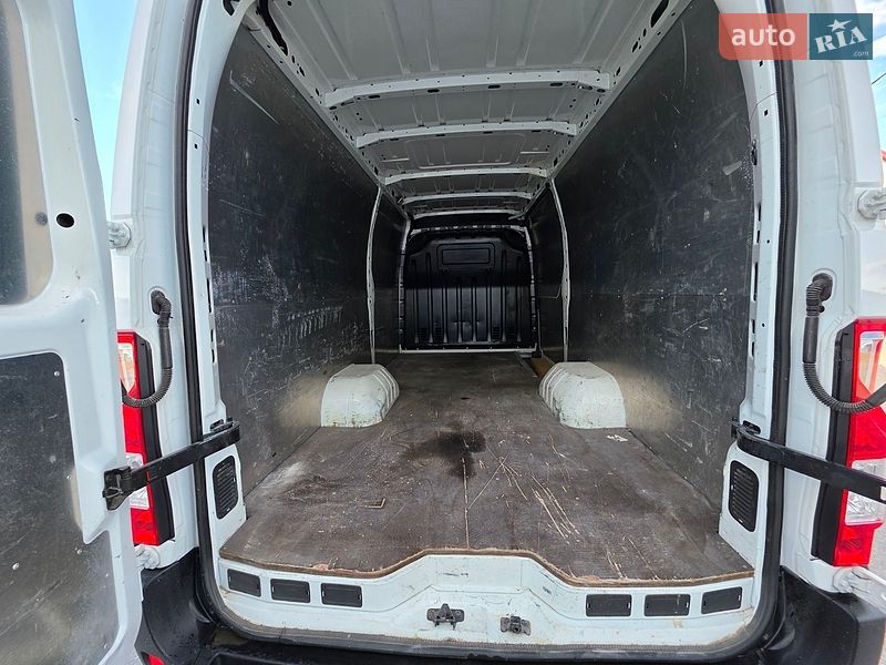 Грузовой фургон Renault Master 2019 в Тернополе