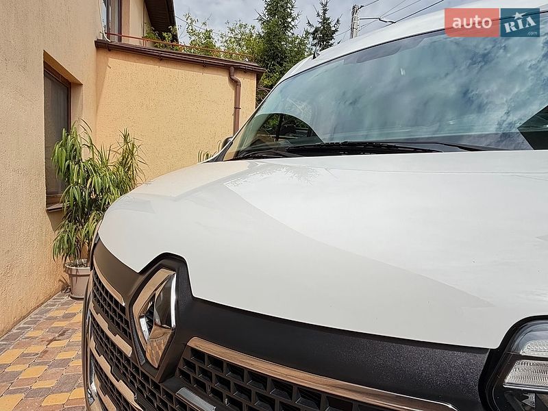 Грузовой фургон Renault Master 2022 в Киеве