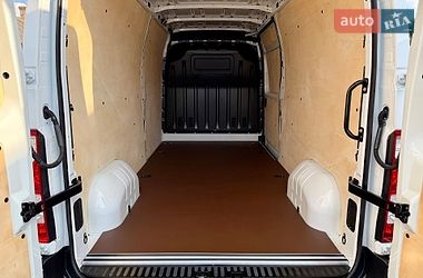 Грузовой фургон Renault Master 2020 в Дубно