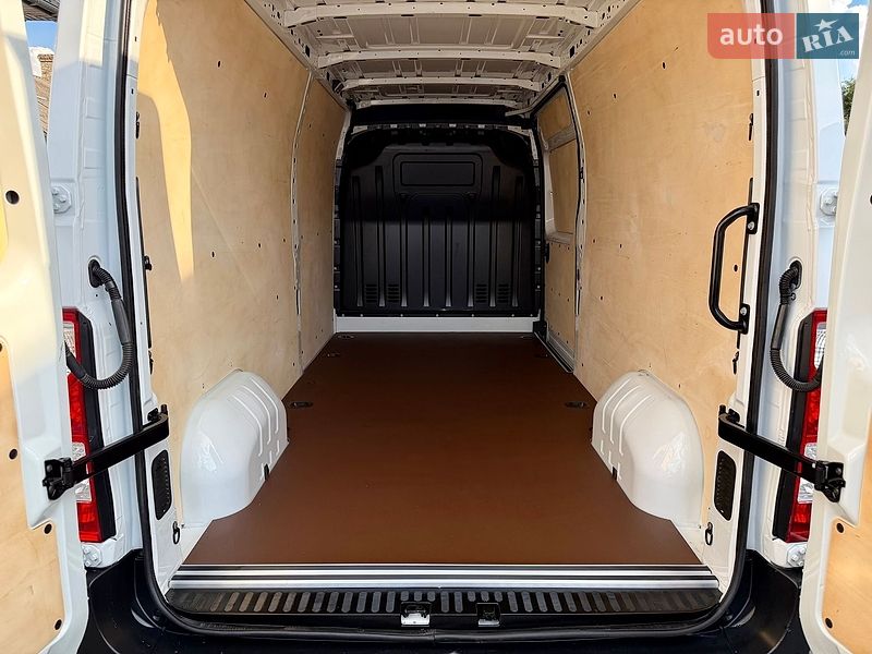 Грузовой фургон Renault Master 2020 в Дубно