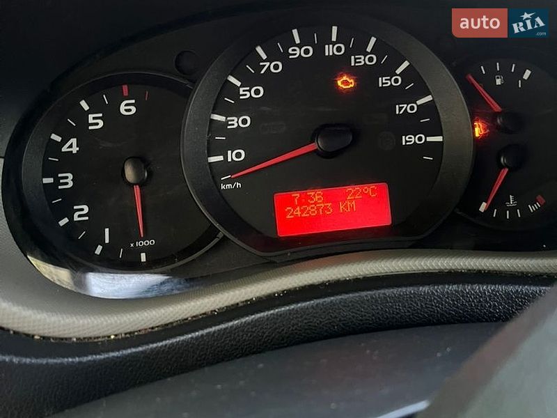 Грузовой фургон Renault Master 2016 в Жовкве
