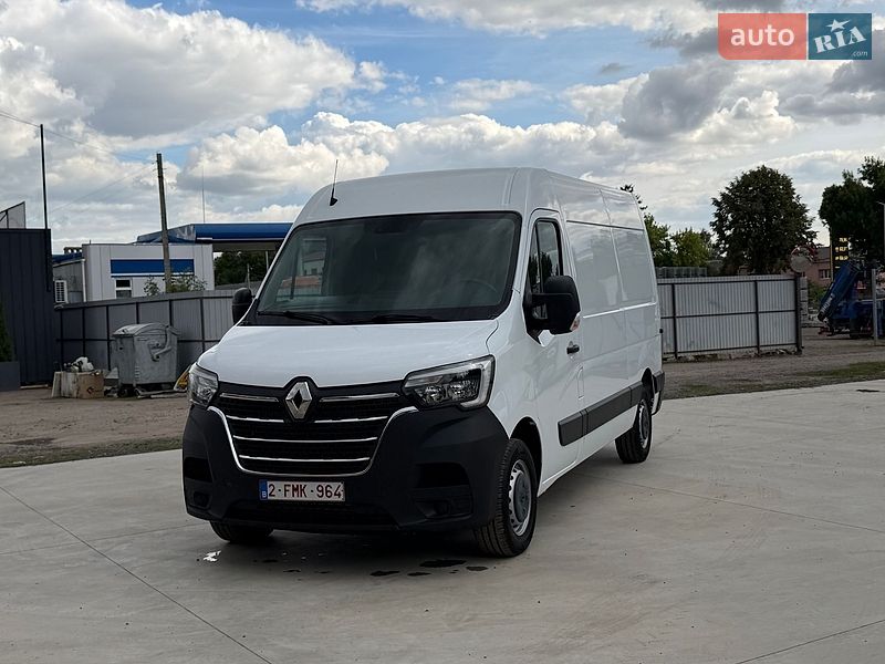 Грузовой фургон Renault Master 2023 в Млинове
