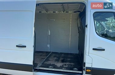 Грузовой фургон Renault Master 2019 в Стрые