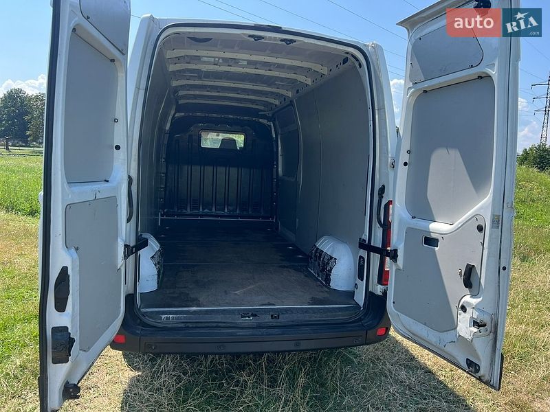 Грузовой фургон Renault Master 2019 в Стрые