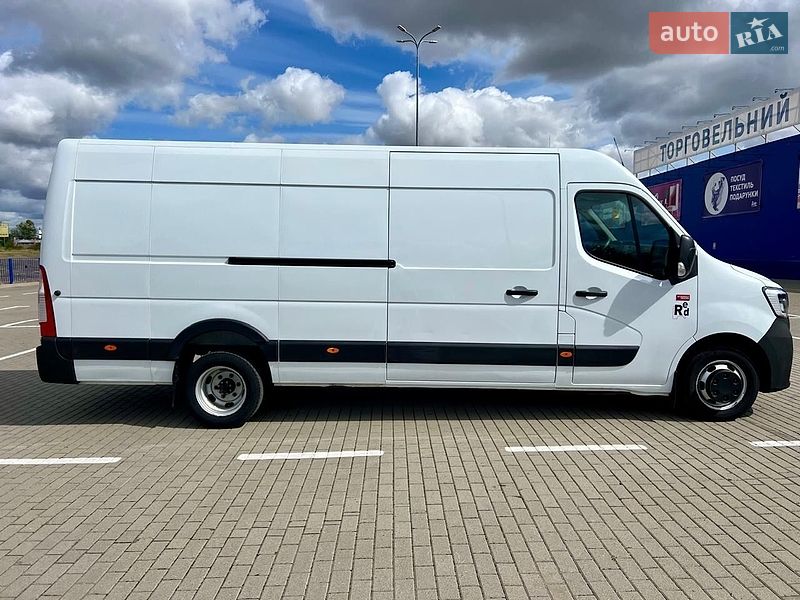 Renault Master 2021