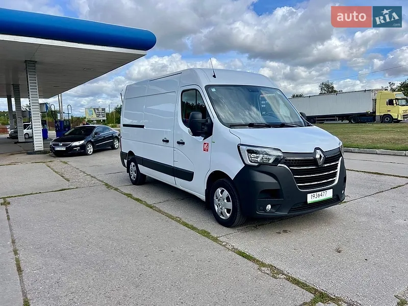 Renault Master 2023