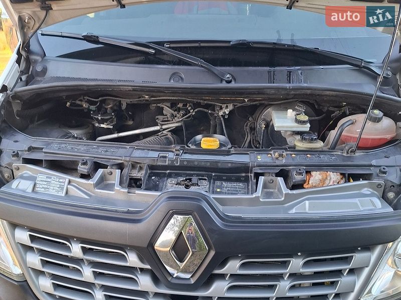 Грузовой фургон Renault Master 2015 в Подольске