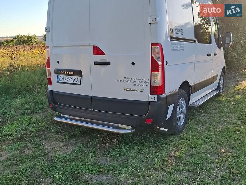 Грузовой фургон Renault Master 2015 в Подольске