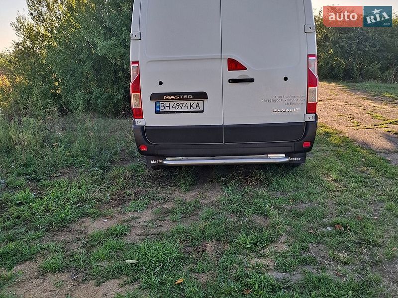 Грузовой фургон Renault Master 2015 в Подольске