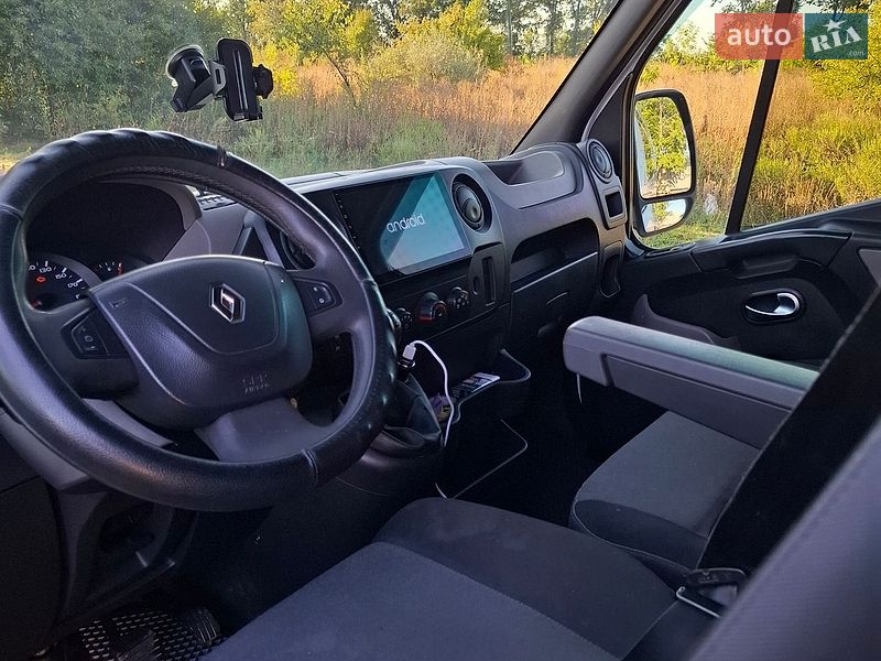 Грузовой фургон Renault Master 2015 в Подольске