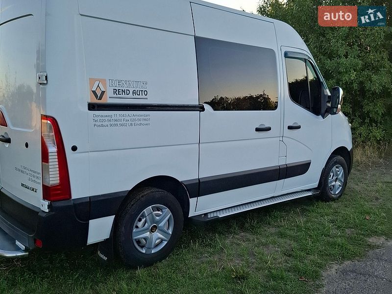 Грузовой фургон Renault Master 2015 в Подольске