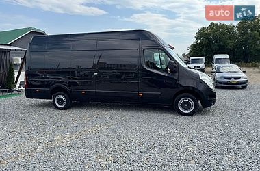 Вантажний фургон Renault Master 2016 в Чернівцях