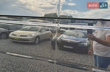 Вантажний фургон Renault Master 2016 в Чернівцях